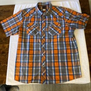 North Face mens XL casual short sleeved shirt